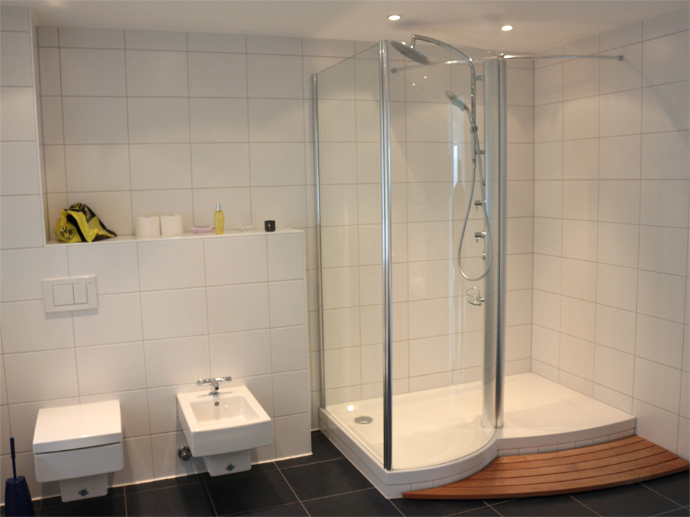 Sanitaeranlagen , Badezimmer - Beratung, Planung und Installation